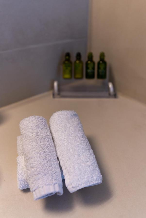 อนามเนซิส ซิตี้ สปา Aparthotel ฟิรา ภายนอก รูปภาพ